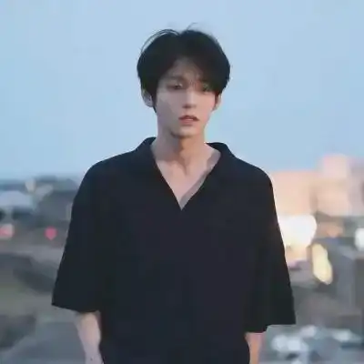江雅坤